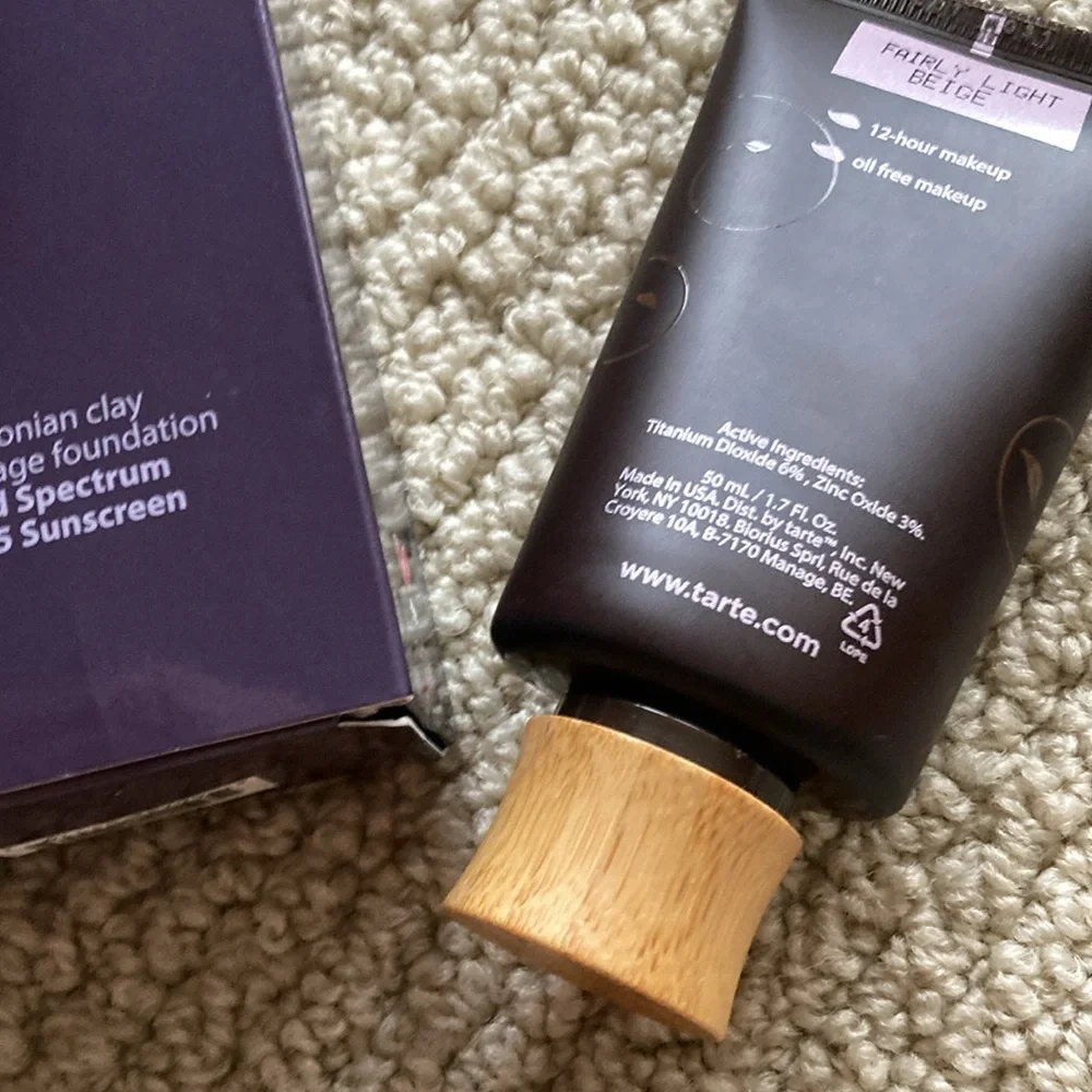 Tarte Amazonian Clay Full Coverage Foundation Fairly Light Beige 12 hr Like New